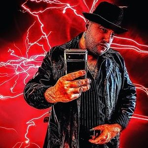 Meet your Posher, Joe